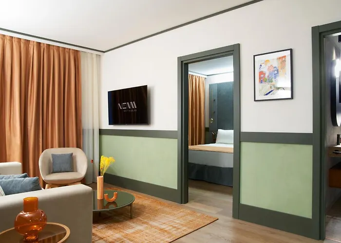 Fifty House Отель 5*