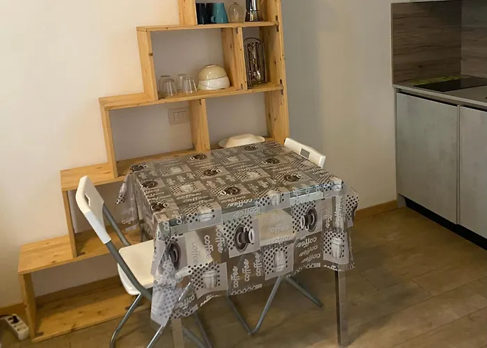 Center Navigli Duomo - Coco House Petite Maison Apartamento