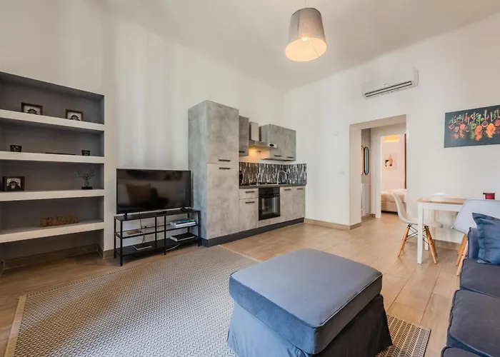 Апартаменты Easytopstay - Moscova Modern Милан