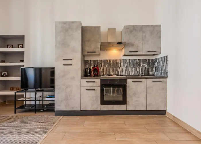 Easytopstay - Moscova Modern *