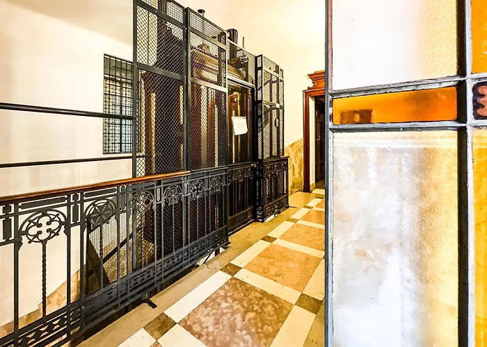 Apartmán Viale Lunigiana Station Big House - 6 People