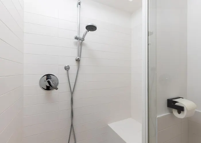 Con Metro Diretta 10 Minuti Duomo