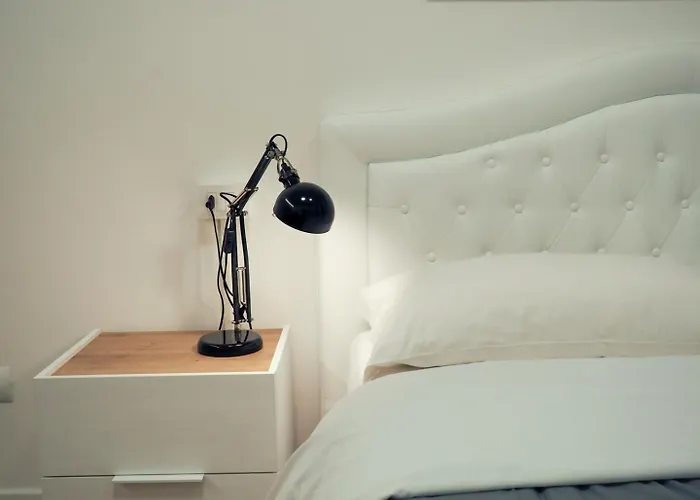 Design & Comfort A Metro A 2 Min *