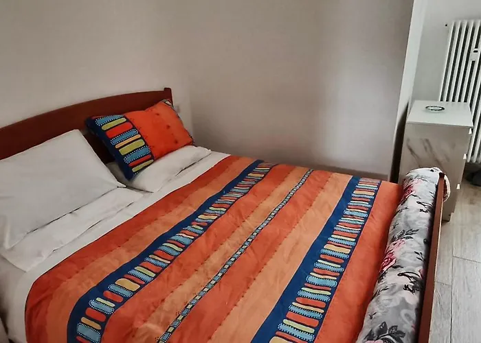 Arca M4 Forlanini Free Parking Apartman