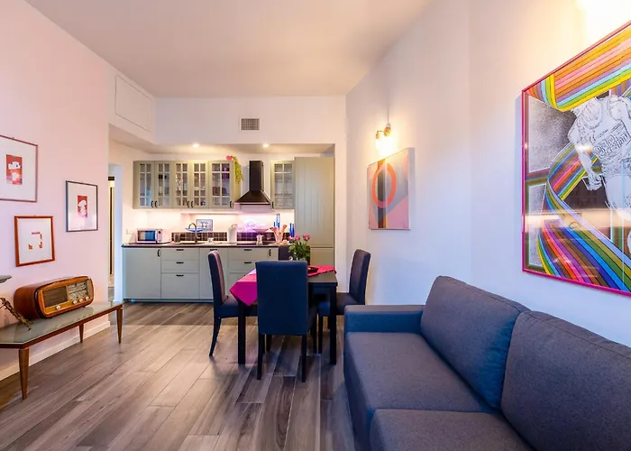 Station 3 Design Apartaments-2 Apts With Parking -1 With Balcony, No Box- Olympic Hub- Town Homes * ミラノ