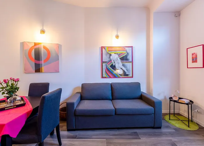 アパート Station 3 Design Apartaments-2 Apts With Parking -1 With Balcony, No Box- Olympic Hub- Town Homes ミラノ