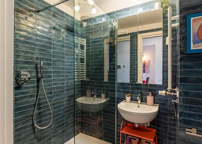 Station 3 Design Apartaments-2 Apts With Parking -1 With Balcony, No Box- Olympic Hub- Town Homes * ミラノ