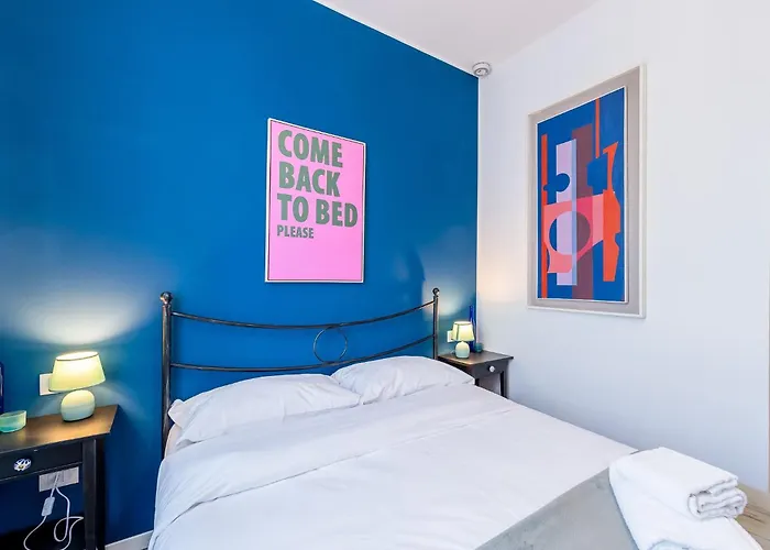 Station 3 Design Apartaments-2 Apts With Parking -1 With Balcony, No Box- Olympic Hub- Town Homes * ミラノ