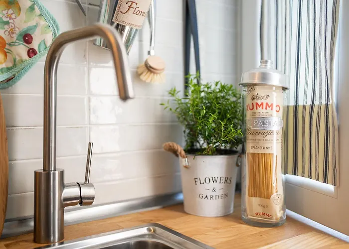 Station 3 Design Apartaments-2 Apts With Parking -1 With Balcony, No Box- Olympic Hub- Town Homes ミラノ