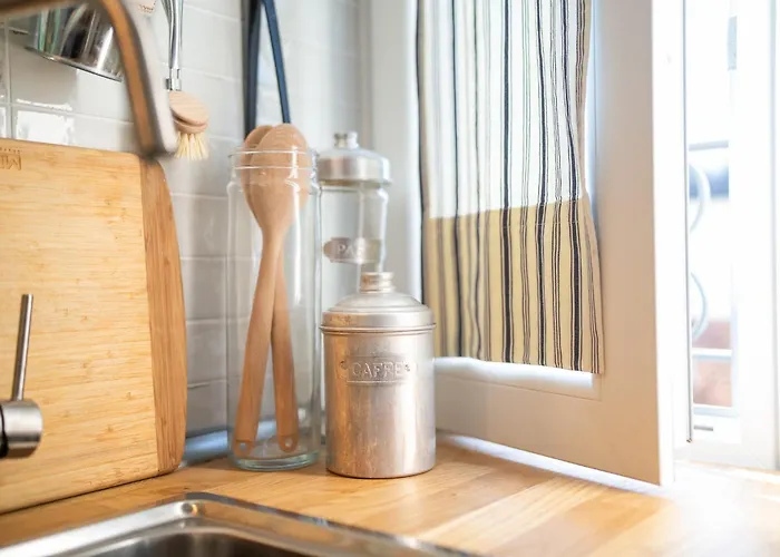 アパート Station 3 Design Apartaments-2 Apts With Parking -1 With Balcony, No Box- Olympic Hub- Town Homes *