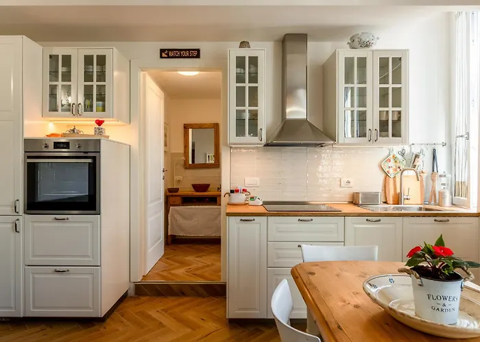 Station 3 Design Apartaments-2 Apts With Parking -1 With Balcony, No Box- Olympic Hub- Town Homes Lejlighed