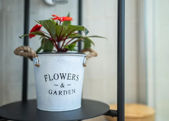 Station 3 Design Apartaments-2 Apts With Parking -1 With Balcony, No Box- Olympic Hub- Town Homes * ミラノ