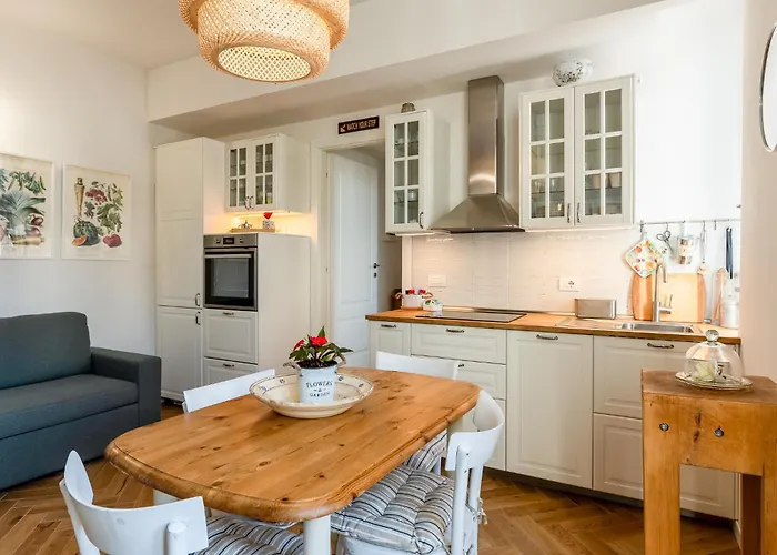 Station 3 Design Apartaments-2 Apts With Parking -1 With Balcony, No Box- Olympic Hub- Town Homes * ミラノ