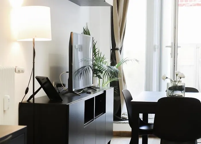 아파트 New! - Cozy Design In Piola!