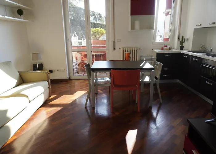 شقة Tavazzano 10 - At Your Place