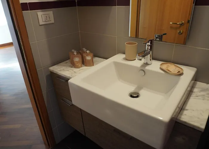 Tavazzano 10 - At Your Place شقة *