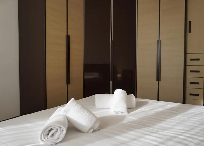 شقة Tavazzano 10 - At Your Place *