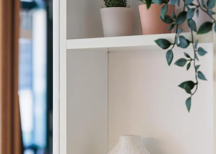 Urban House - Darsena Navigli Center