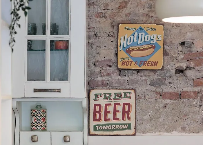 Urban House - Darsena Navigli Center *