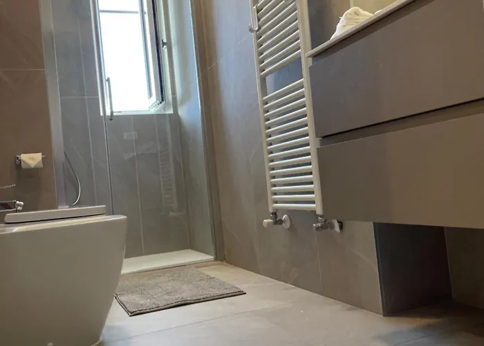 New 2 Bedroom In Navigli With A Great View! * 米兰