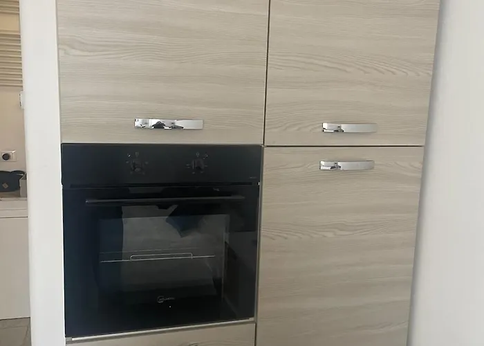 Charming In The Center *