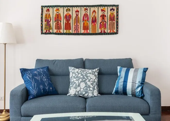 Wonderful Three-room Just Few Minutes Away From Mm Tricolore *