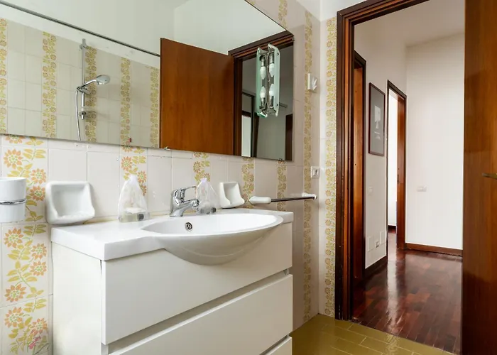 Wonderful Three-room Just Few Minutes Away From Mm Tricolore Appartement