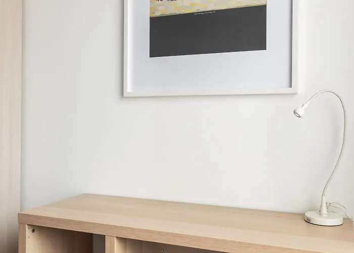 Appartement Wonderful Three-room Just Few Minutes Away From Mm Tricolore *