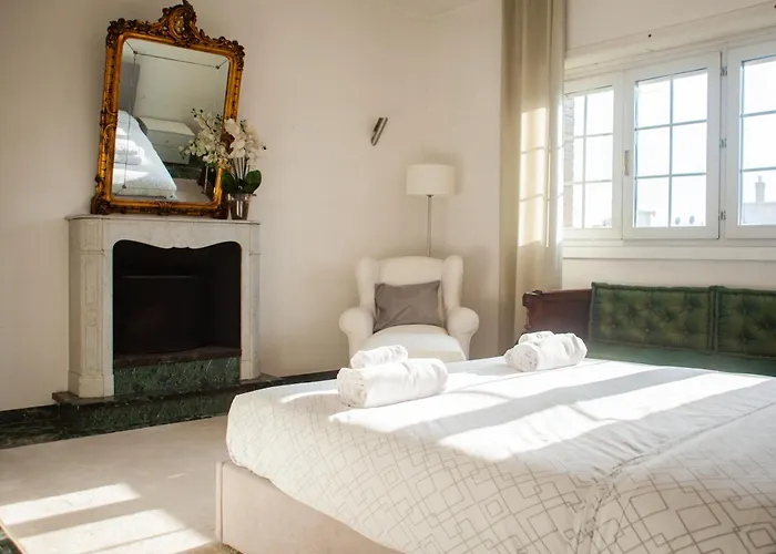 Iconic Luxury Penthouse In The Heart Of Apartmán