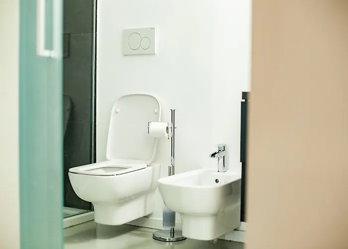 Design & Luxury With Garden In San Senatore Apartmán *