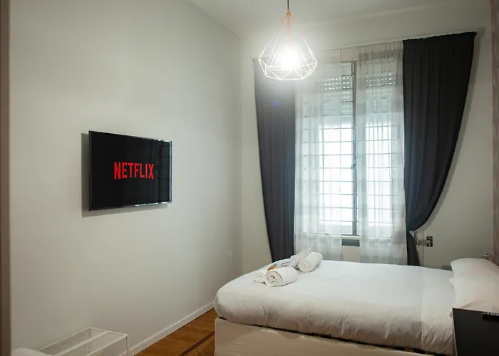 Design & Luxury With Garden In San Senatore