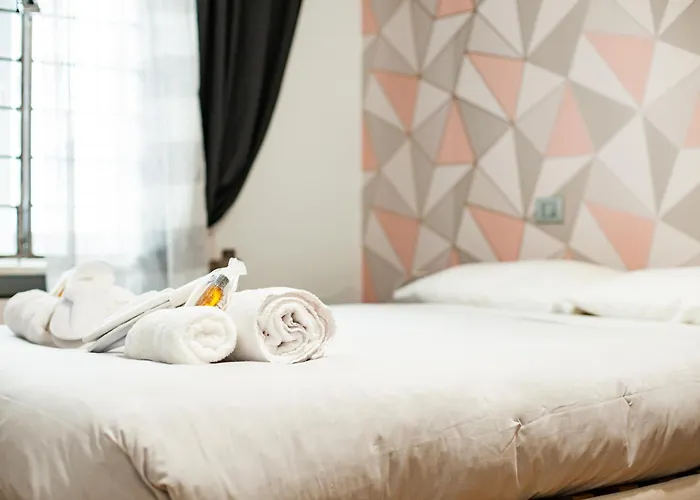 Design & Luxury With Garden In San Senatore Apartmán