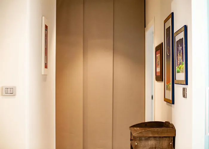 Design & Luxury With Garden In San Senatore * Milán