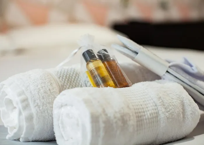 Design & Luxury With Garden In San Senatore Apartmán *