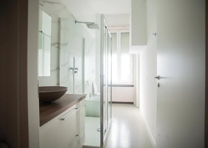 Design & Luxury With Garden In San Senatore * Mediolan