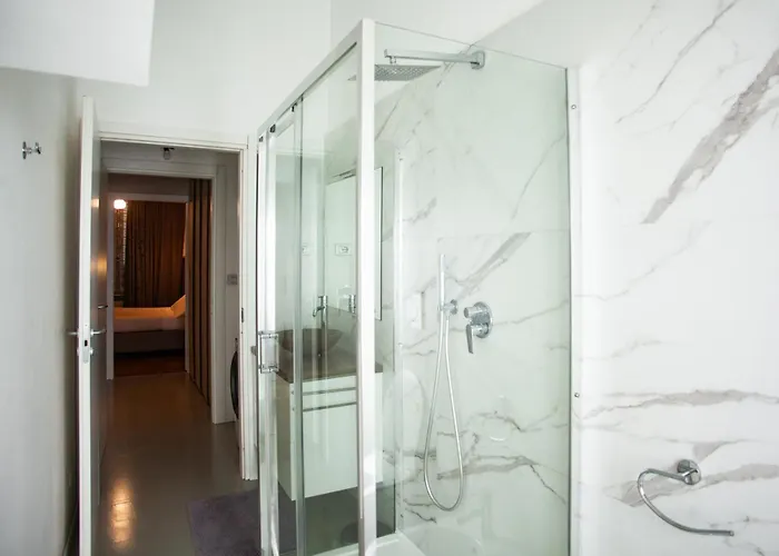 Design & Luxury With Garden In San Senatore Apartament Mediolan