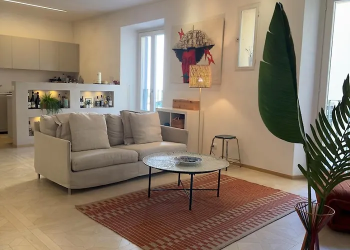 Flavia Flexyrent Ac * Милан