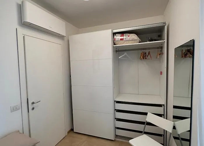 Flavia Flexyrent Ac * Милан