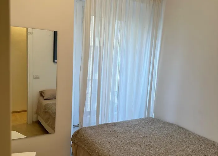 アパート Flavia Flexyrent Ac *