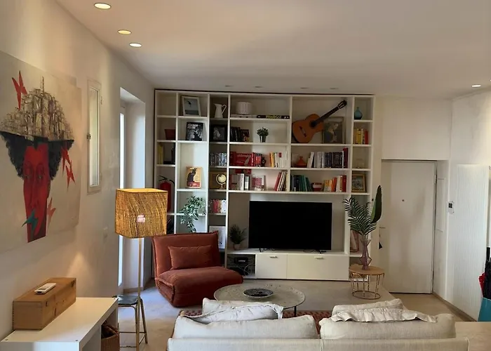 アパート Flavia Flexyrent Ac