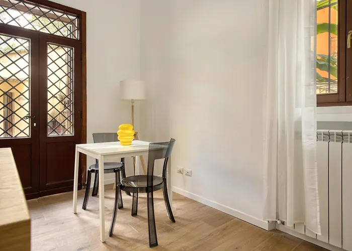 Lejlighed Hostmate - - Loreto