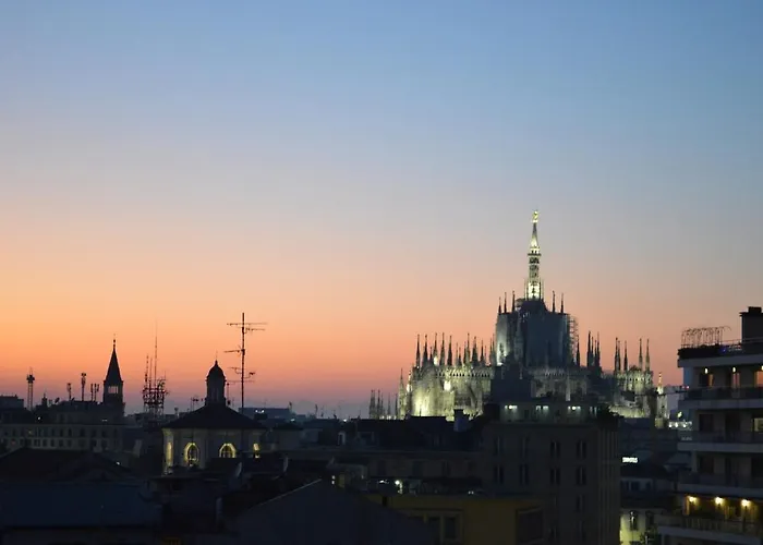 Penthouse 5 Minutes From Duomo Apartmán Milán