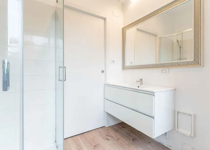 Marenco - Pagano Red Line - Free Wifi Апартаменты Милан