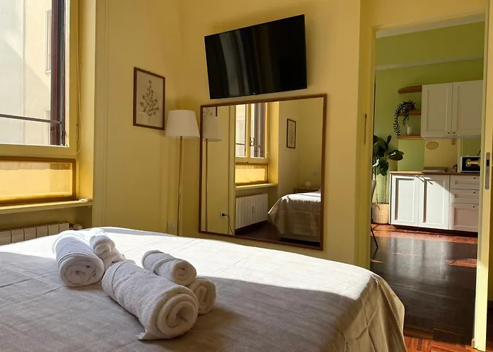 Urban Jungle 5 - Montenapoleone Daire *