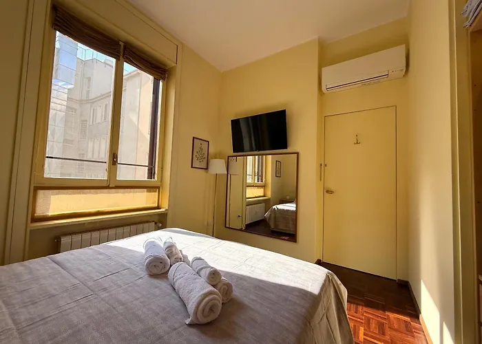 Urban Jungle 5 - Montenapoleone Milano