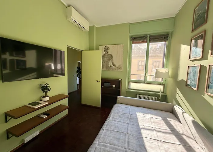 Urban Jungle 5 - Montenapoleone Daire Milano