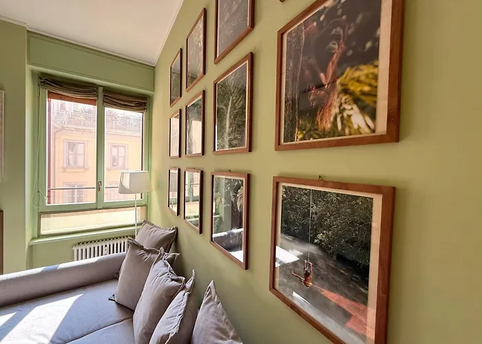 Urban Jungle 5 - Montenapoleone * Milano