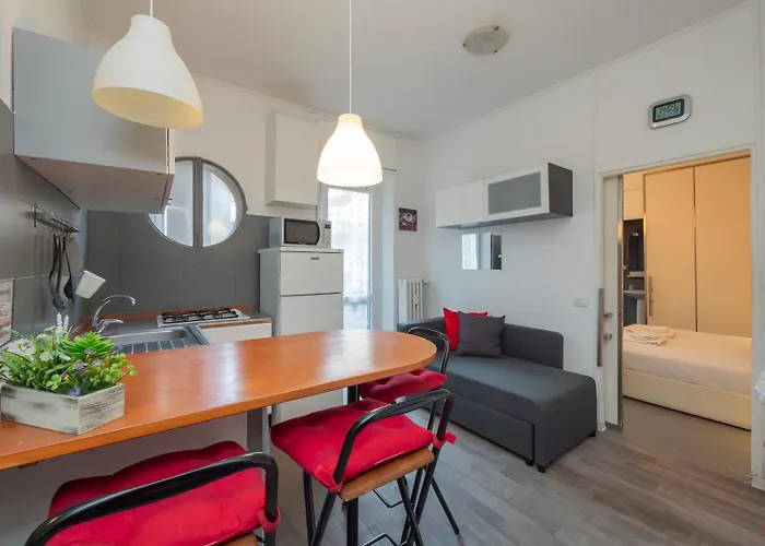 Italstay - Sui Navigli - Pet Friendly 아파트 밀라노