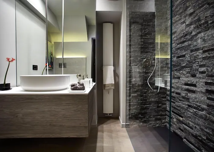 Luxury Design Downtown - Free Parking