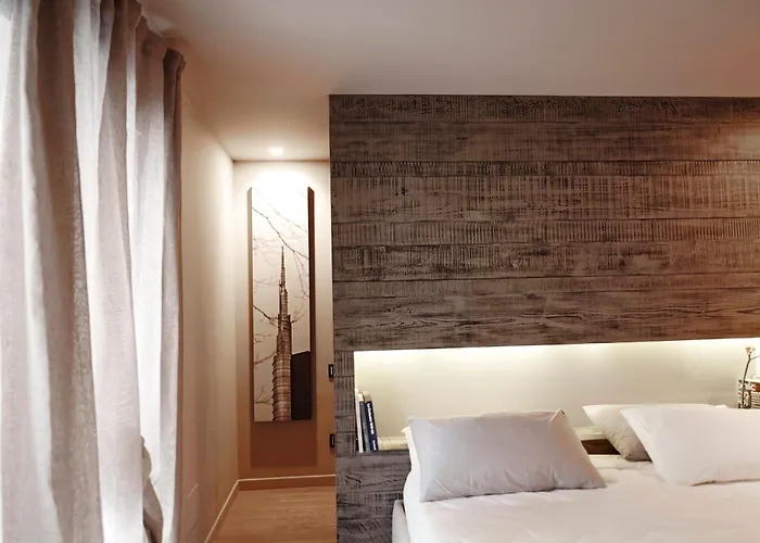 アパート Luxury Design Downtown - Free Parking ミラノ